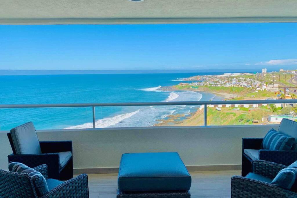 Beachfront Condo Close Puerto Nuevo, Papas, And Valle De Guadalupe 로사리토 외부 사진